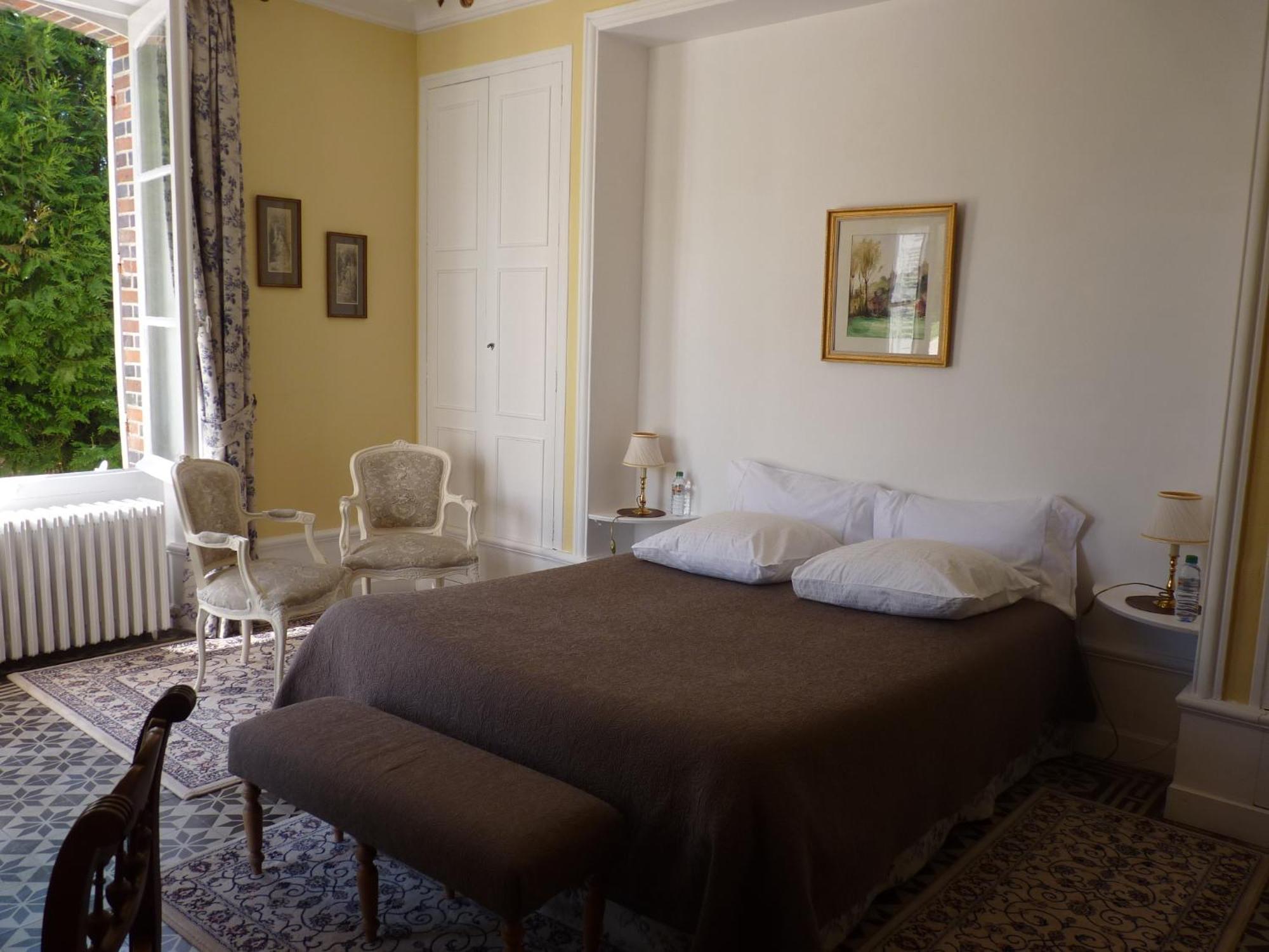 Bed and Breakfast Le Clos Saint Nicolas Chateau-Renard Номер фото