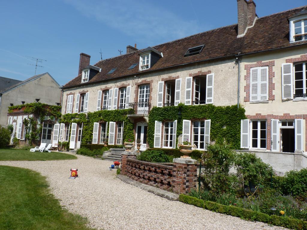 Bed and Breakfast Le Clos Saint Nicolas Chateau-Renard Экстерьер фото